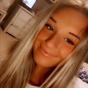 Meet your Posher, Kellie